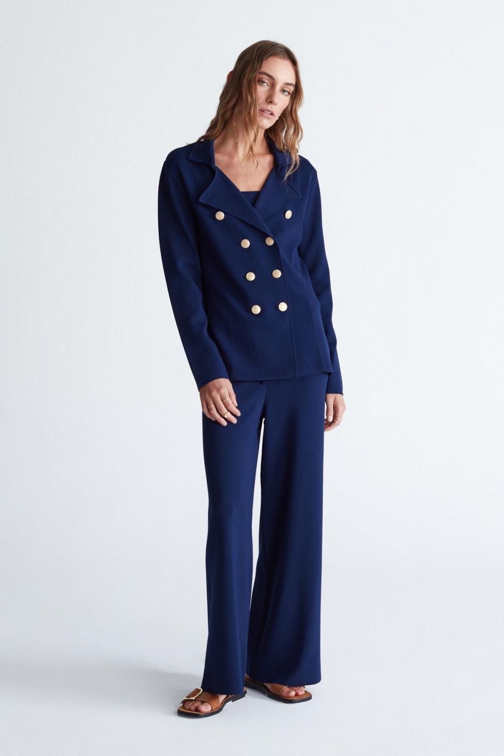 Peraluna-Styleboom X Katherine Blazer Çelik Örgü Klasik Kesim Düğmeli Blazer Kadın Triko Ceket -Ceket-4-Milagron.com