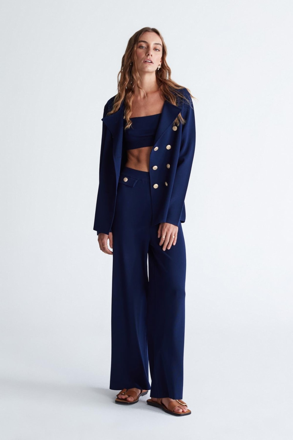 Peraluna-Styleboom X Katherine Blazer Çelik Örgü Klasik Kesim Düğmeli Blazer Kadın Triko Ceket -Ceket-7-Milagron.com