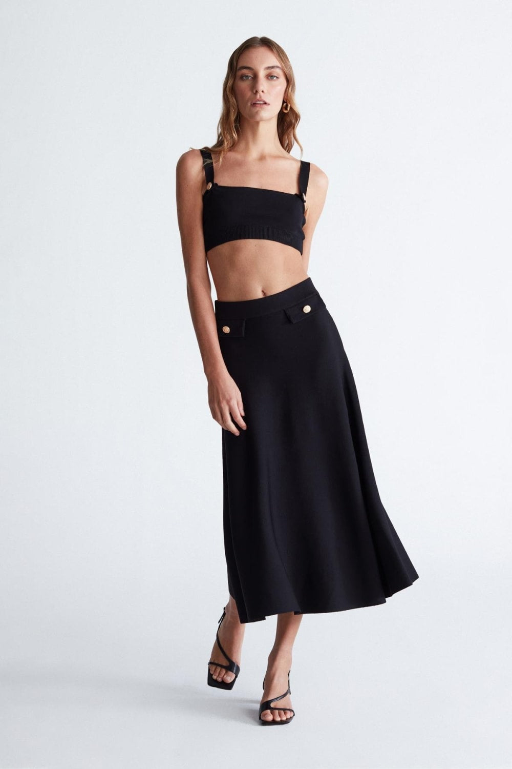 Peraluna-Styleboom X Vivien Skirt Düğme Detaylı Diz Altı Kloş Kadın Triko Etek -Etek-18-Milagron.com