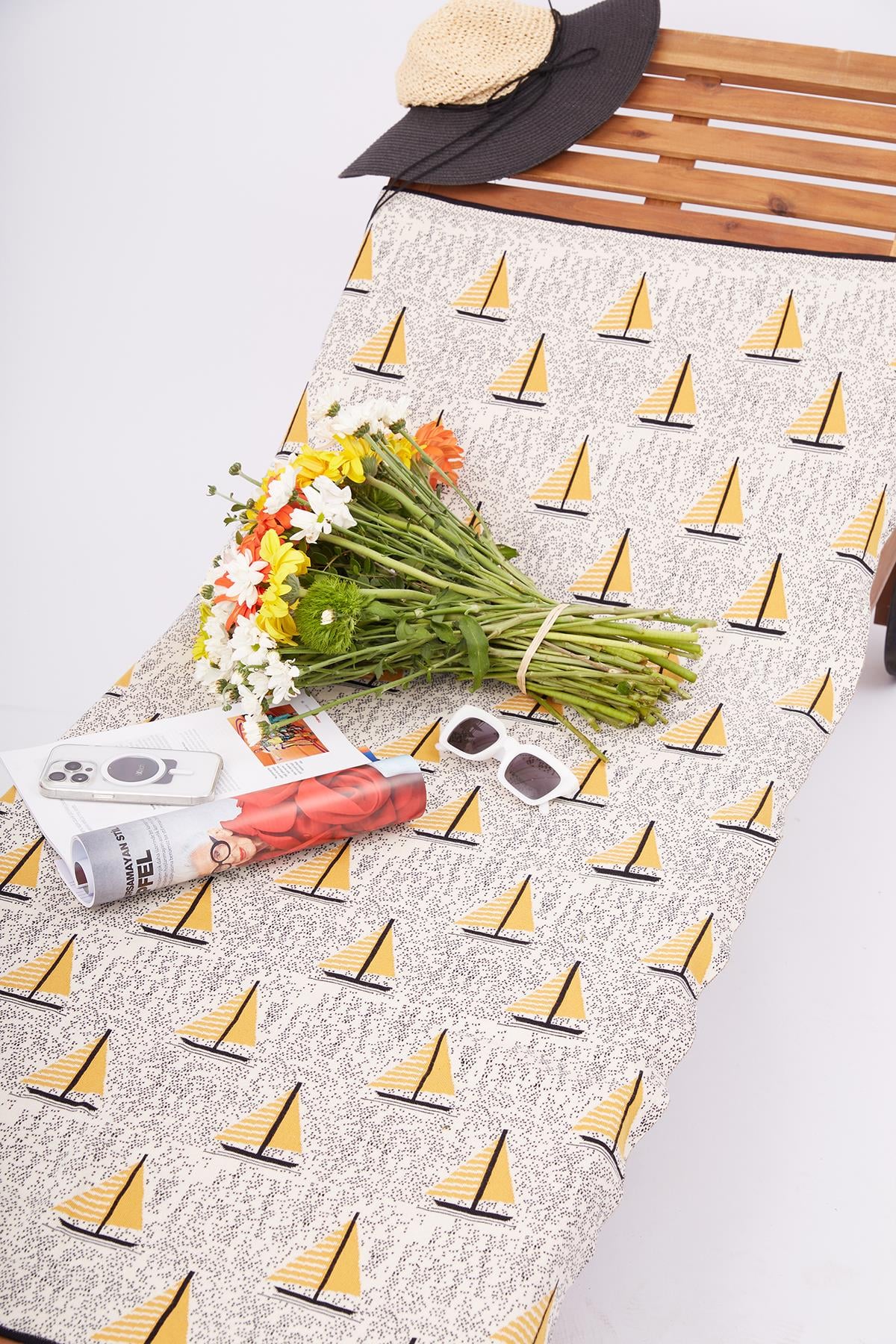 Peraluna Summer Sailing Beach Towel Jakarlı Pamuklu Plaj Örtüsü - Ekru/Multi