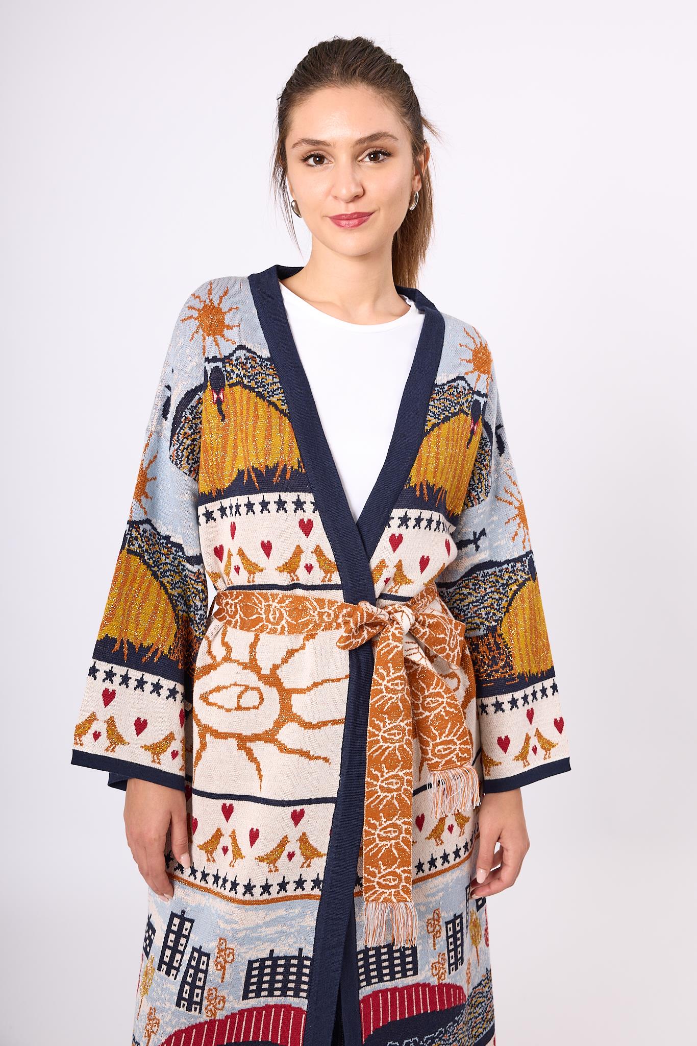 Peraluna-Sweet Memories Jakarlı Kadın Uzun Triko Kimono Lacivert Multi-Kimono-2-Milagron.com