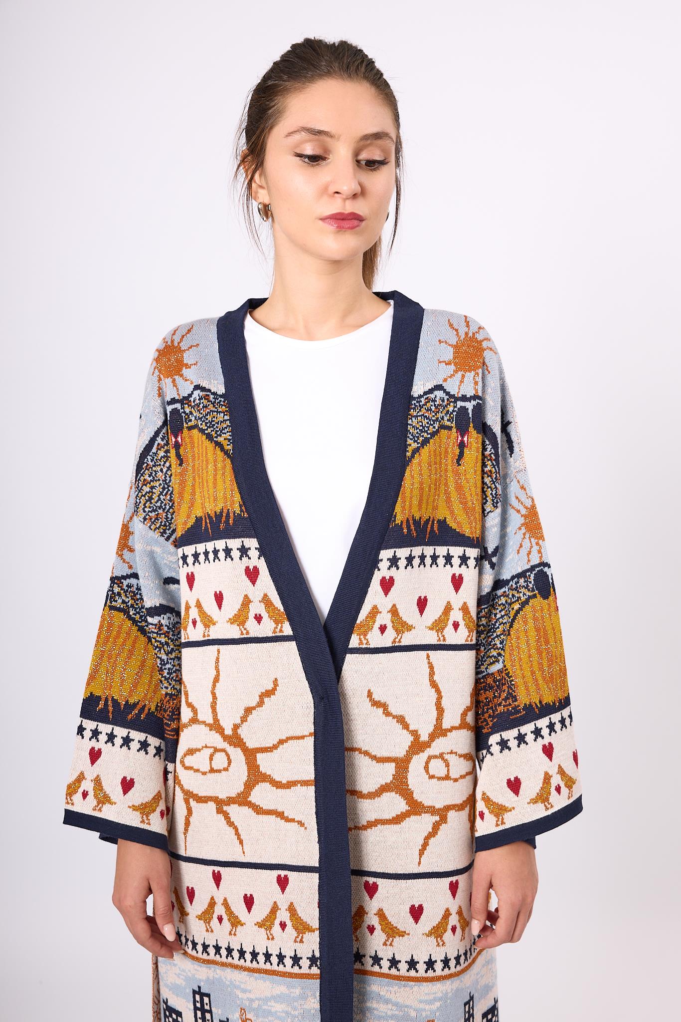 Peraluna-Sweet Memories Jakarlı Kadın Uzun Triko Kimono Lacivert Multi-Kimono-6-Milagron.com