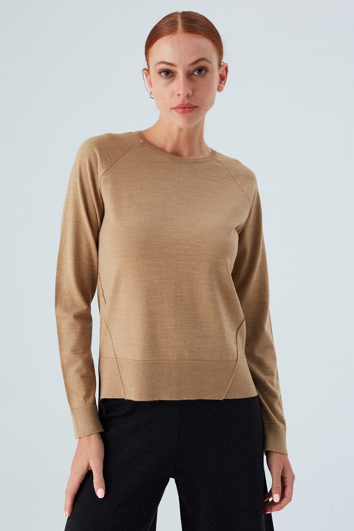 Peraluna Vanessa Pullover Merino Yünlü Yanları Yırtmaçlı Ince Kadın Triko Kazak - Camel Melanj