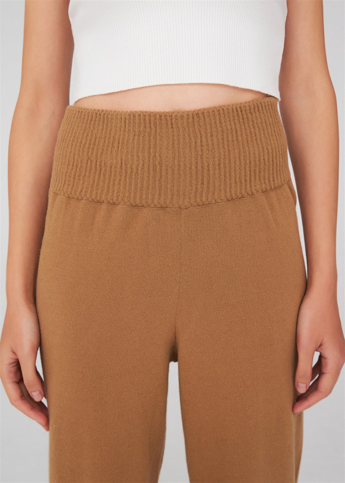 Peraluna Yüksek Bel Dar Paça Kaşmir Karışım Fit Kadın Triko Pantolon - Camel