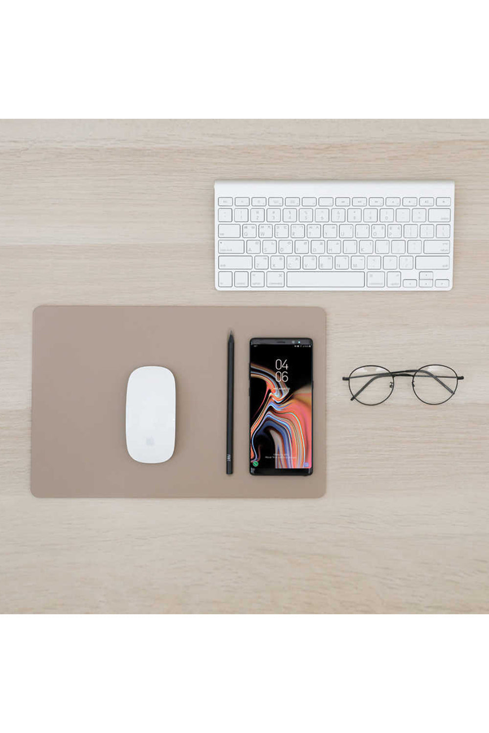 Pout-Hands 3 Latte Cream Wireless Şarjlı Mouse Pad-Mouse Pad-1-Milagron.com