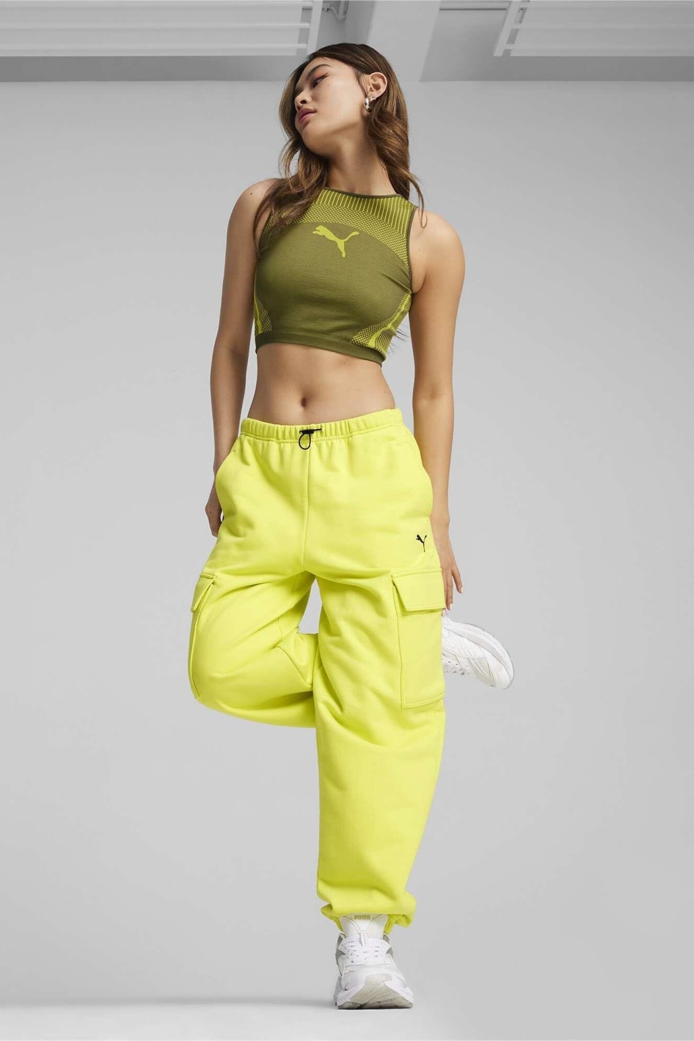 Puma-DARE TO Relaxed Sweatpants-Lime Sheen-Eşofman-1-Milagron.com