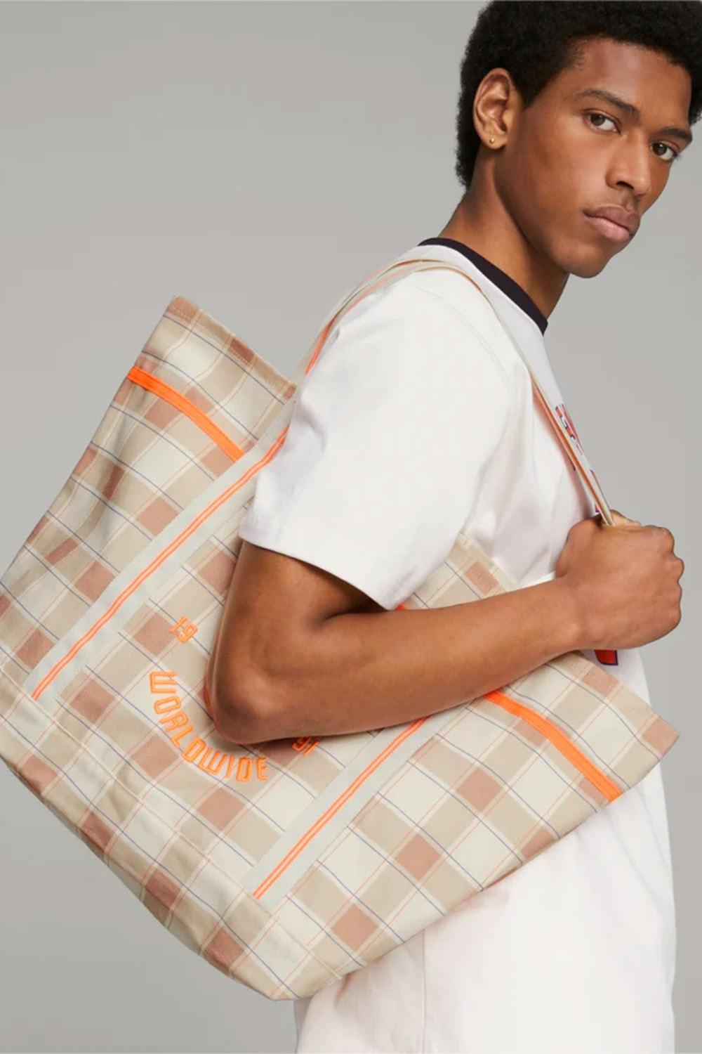 Puma-PUMA x RHUIGI Oversized Tote Bag Pristin-Omuz Çantası-6-Milagron.com