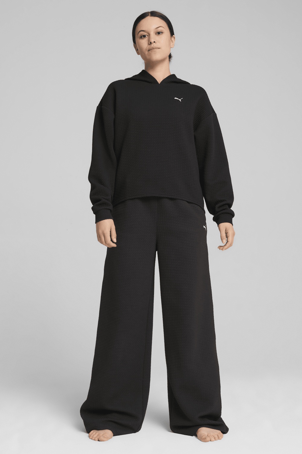 Puma-Q4 Studio Textured Hoody Puma Black-Sweatshirts & Hoodies-2-Milagron.com