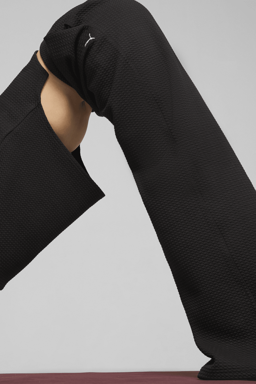 Puma-Q4 Studio Textured Hw Pant Puma Black-Eşofman-6-Milagron.com