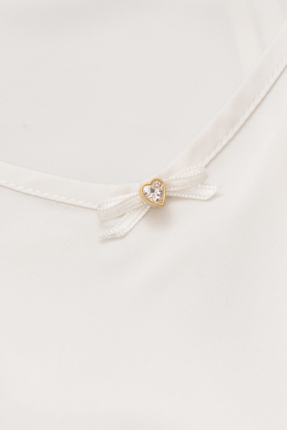 Pure Paris-Claire İpek Saten Uzun Dantelli Sabahlık - Ekru-Sabahlık-3-Milagron.com