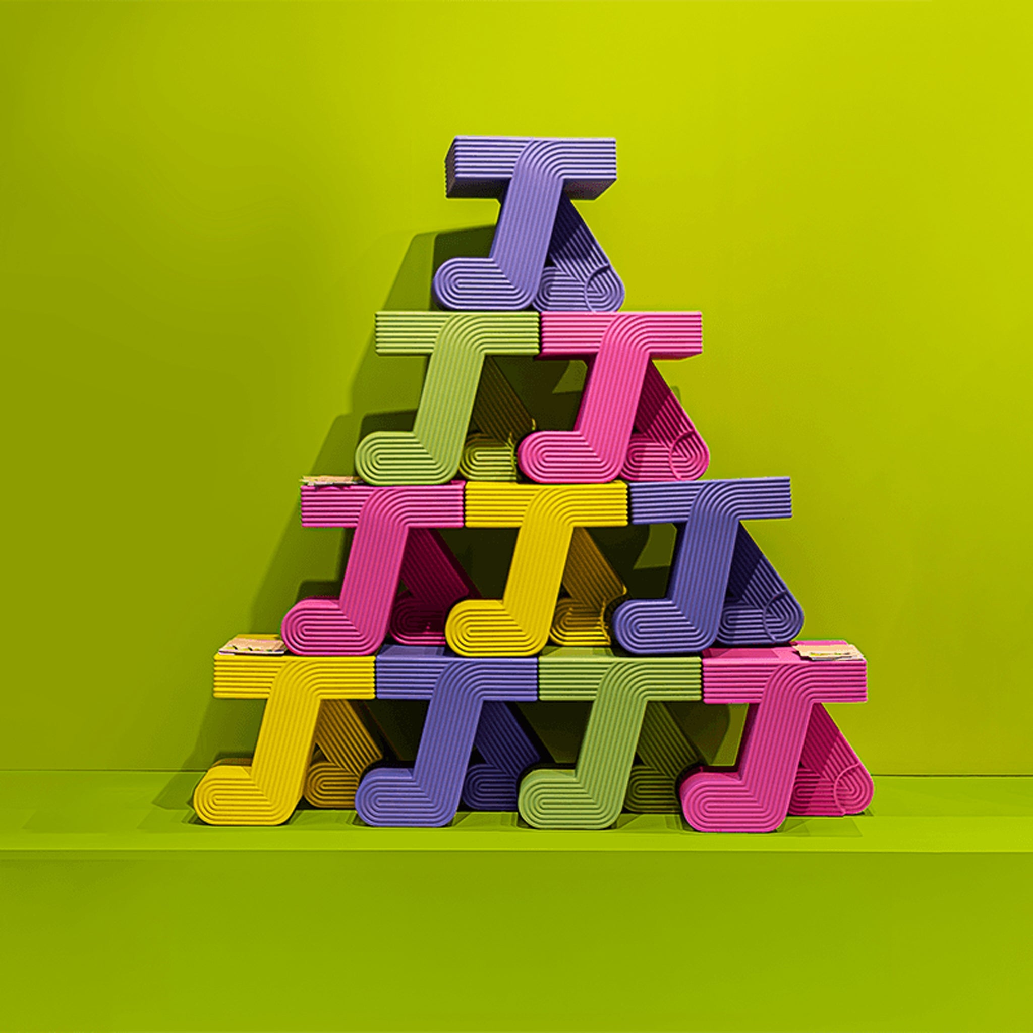 Qeeboo-Walking Mavi Sehpa-Sehpa-5-Milagron.com