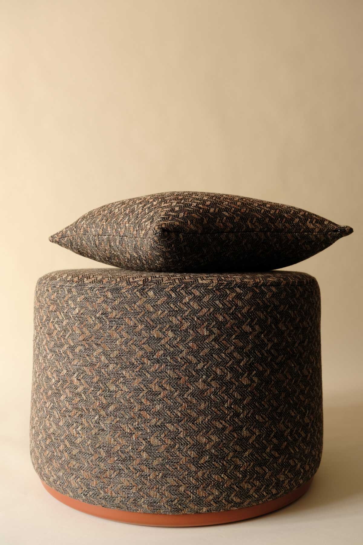 Orin Zigzag Yuvarlak Puf