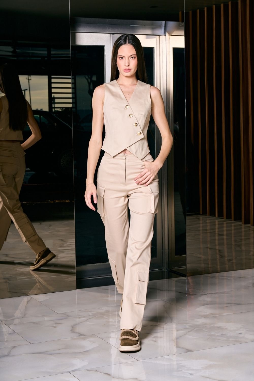 Rafael Fernè-Bej Melly Yelek-Yelek-2-Milagron.com