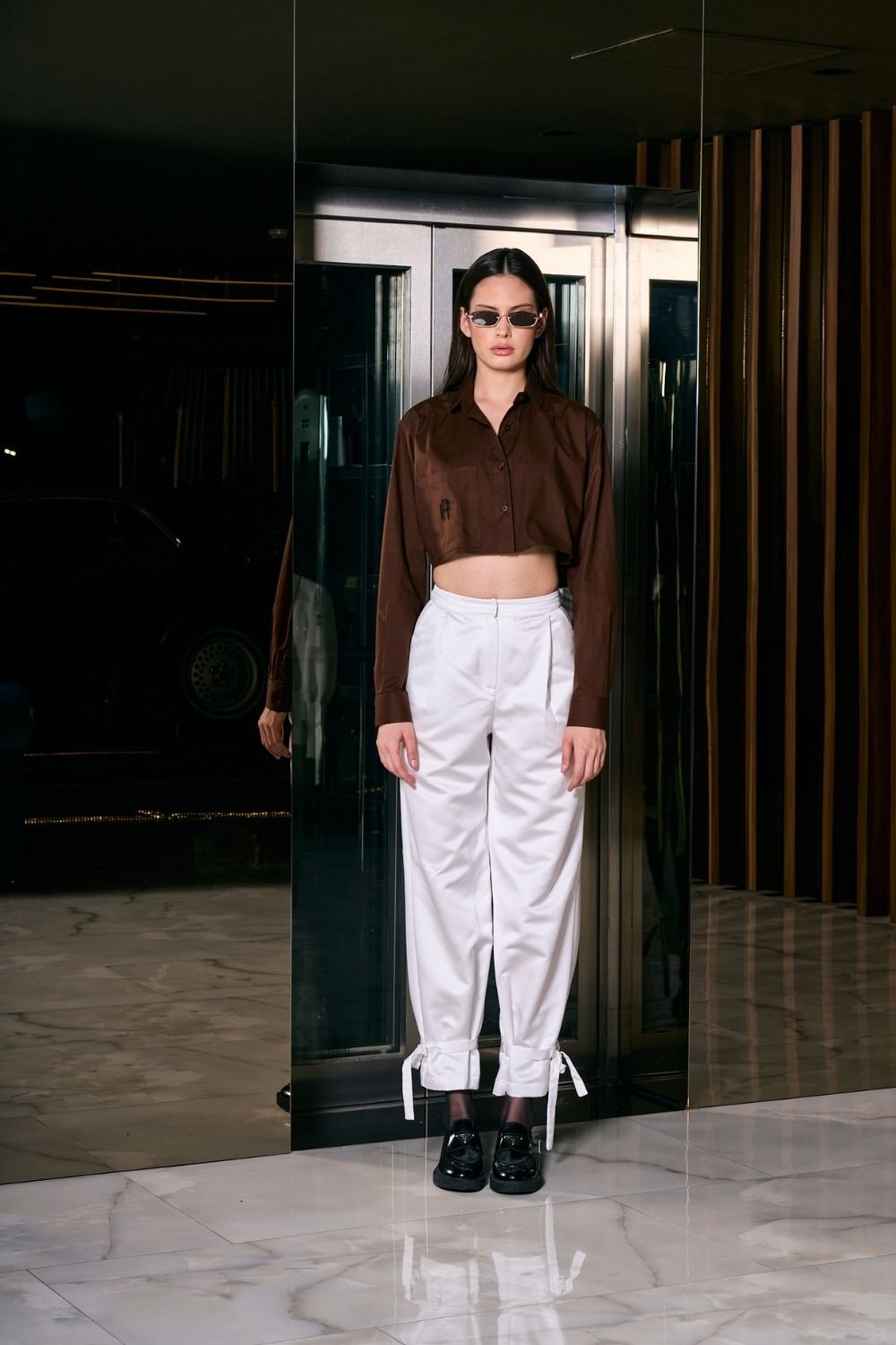 Rafael Fernè-Kahverengi Logo Crop Gömlek-Gömlek-1-Milagron.com