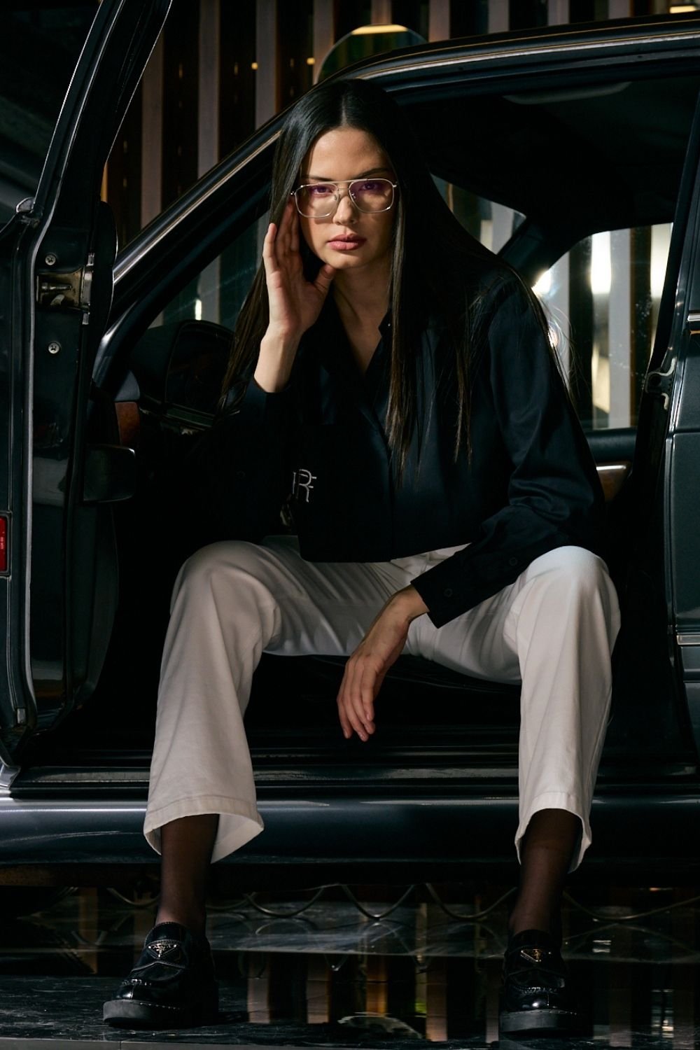 Rafael Fernè-Siyah Logo Crop Gömlek-Gömlek-3-Milagron.com