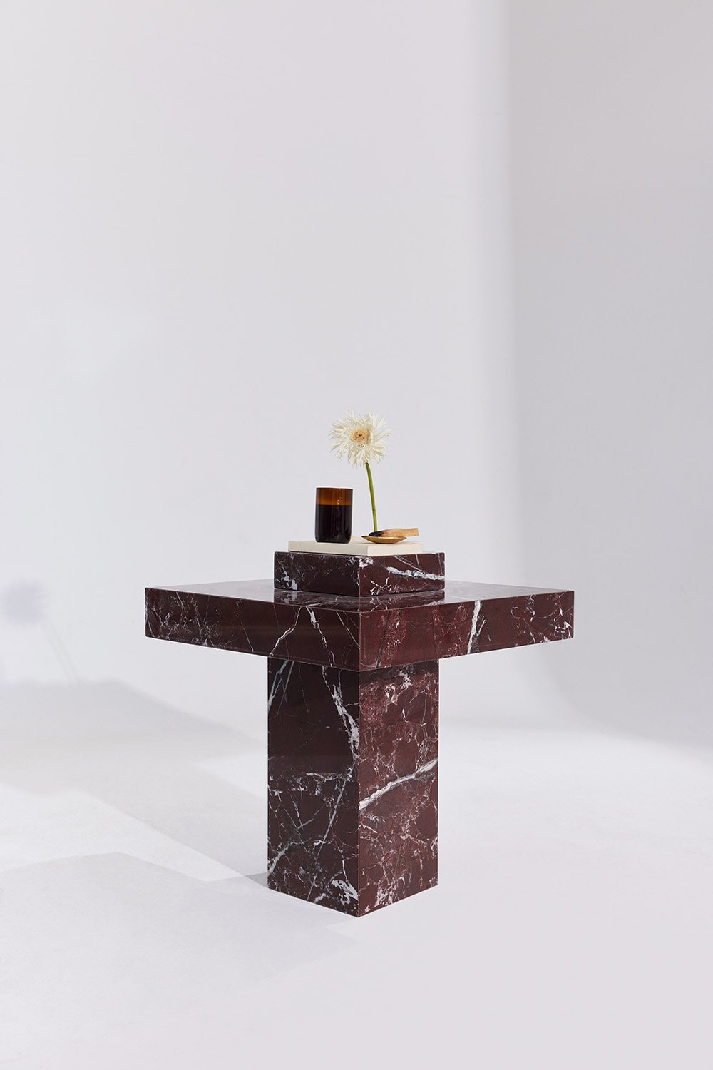 Raffinato Design-Dolce Yan Sehpa-Yan Sehpa-2-Milagron.com