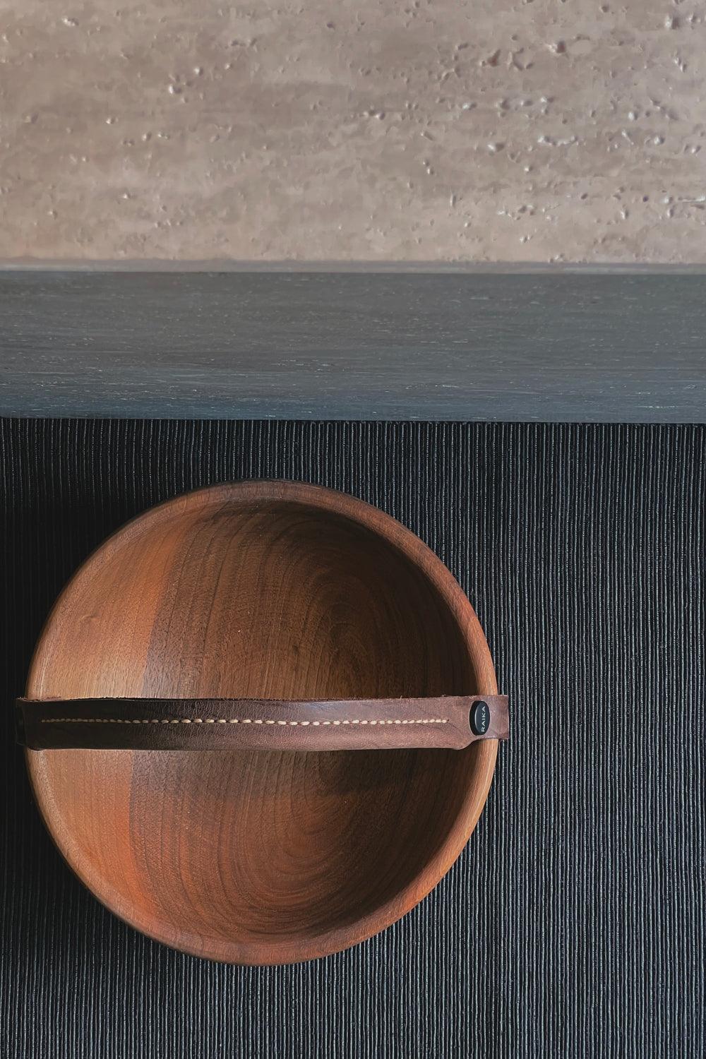 Raika Studio-Pia Walnut-brown Bowl-Tabak & Kase-7-Milagron.com