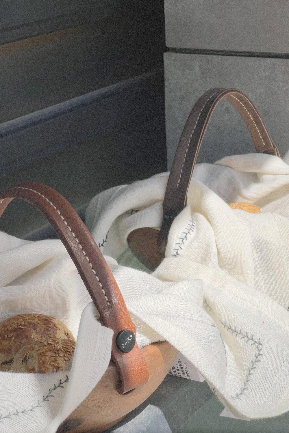 Raika Studio-Pia Walnut-tan Bowl-Tabak & Kase-6-Milagron.com