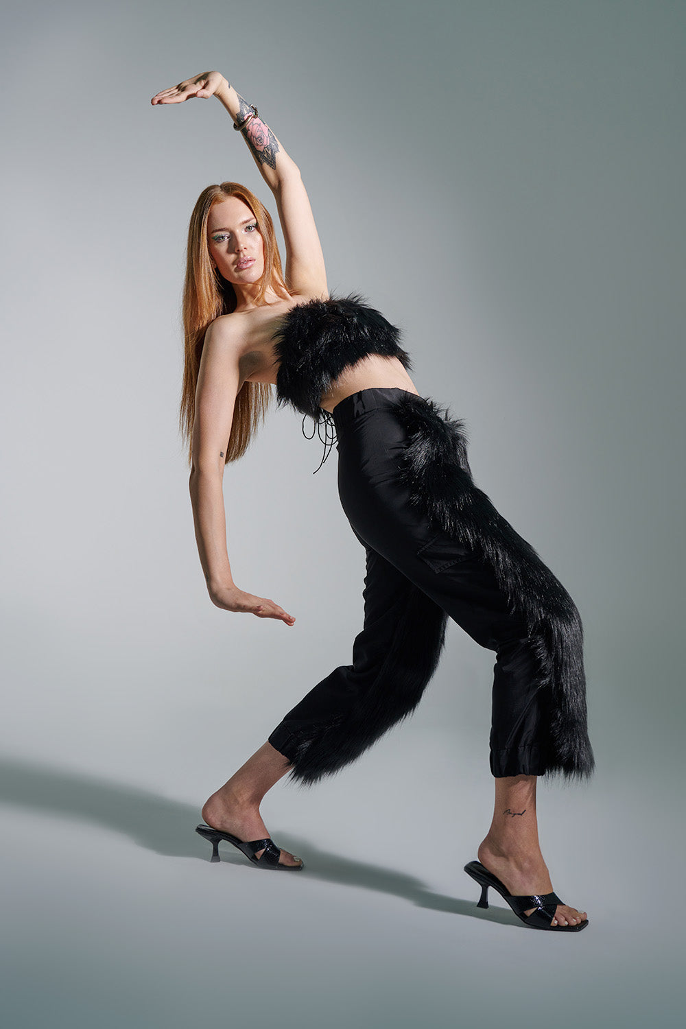 Ramme-Ala Glamour Black Fur Top-Top-6-Milagron.com