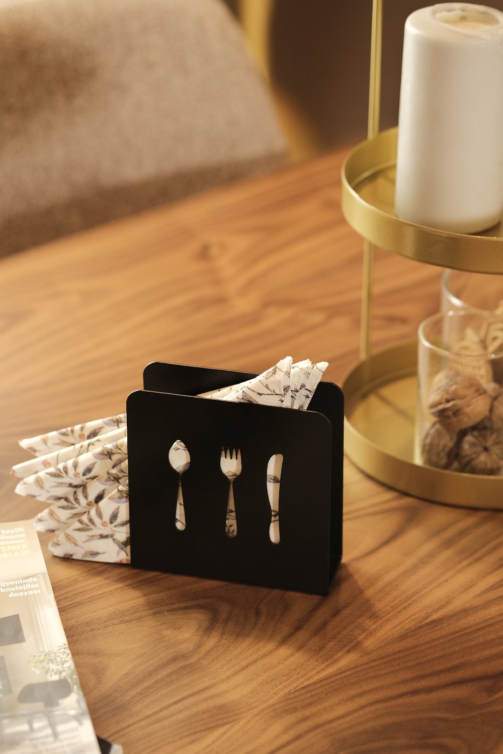 Rarart Concept-Funny Napkin - Dekoratif Metal Peçetelik-Sunum Aksesuarları-1-Milagron.com