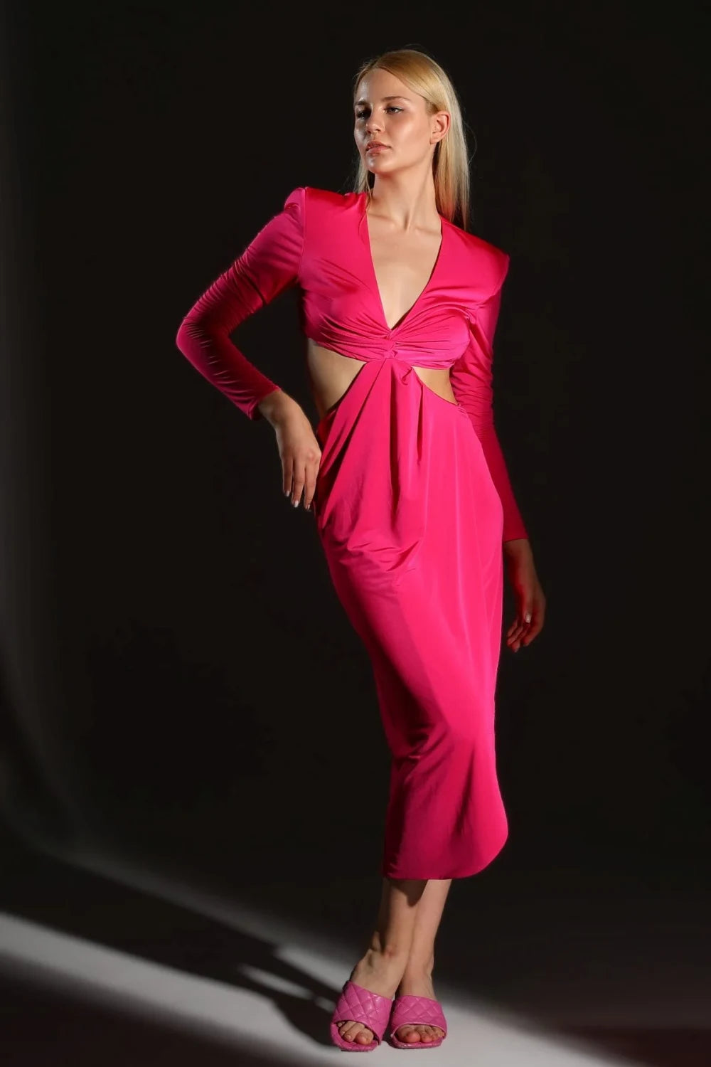 Ready To Wear Design Studio-Hilary Elbise-Elbise-1-Milagron.com