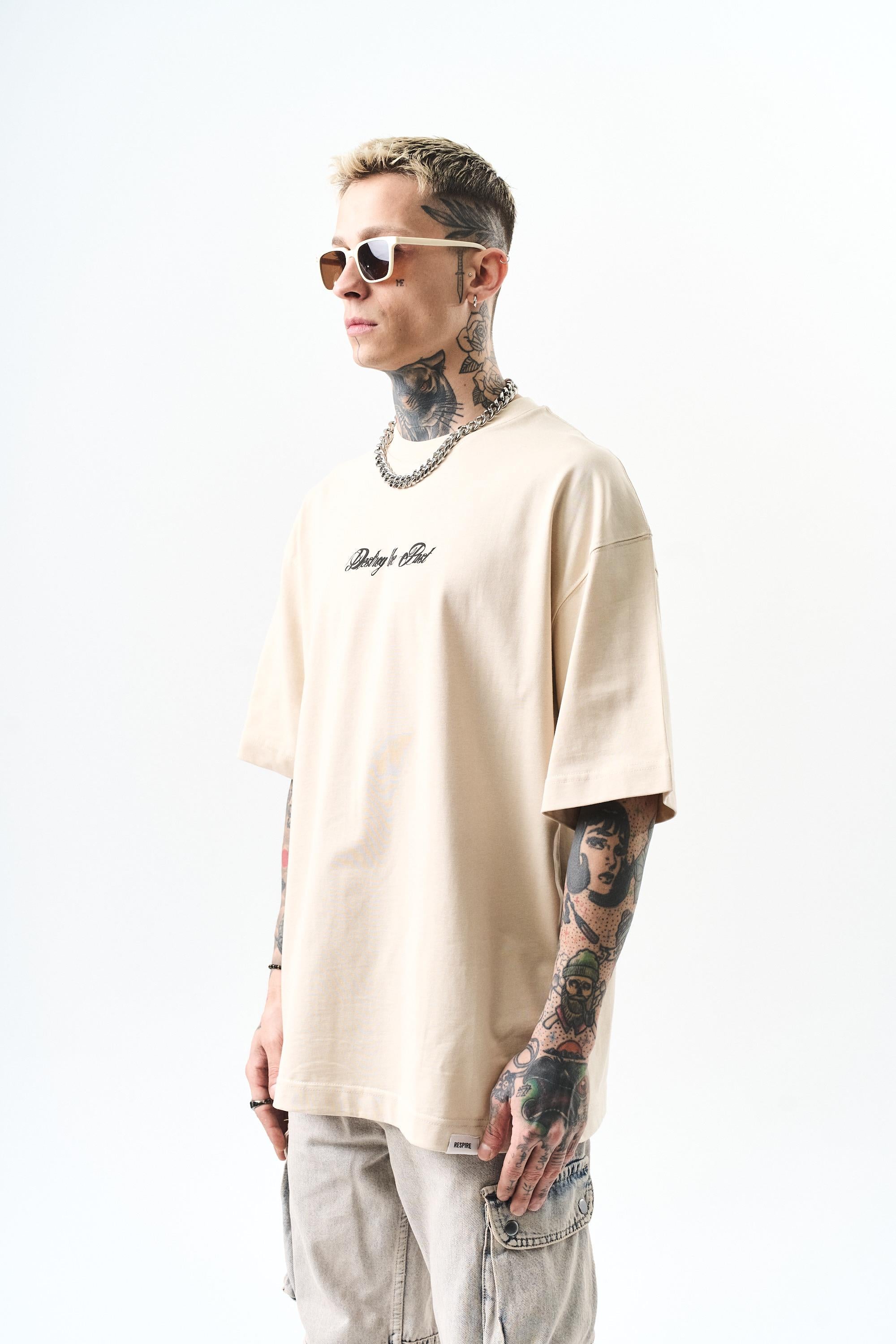 Erkek Destroy Baskılı Oversize T-Shirt Bej
