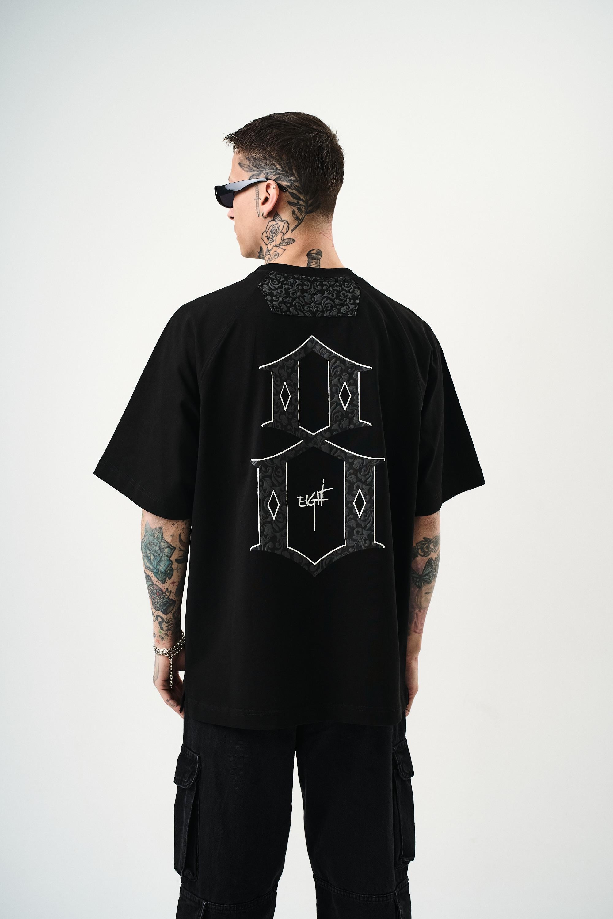 Erkek Eight Baskılı Oversize T-Shirt Siyah