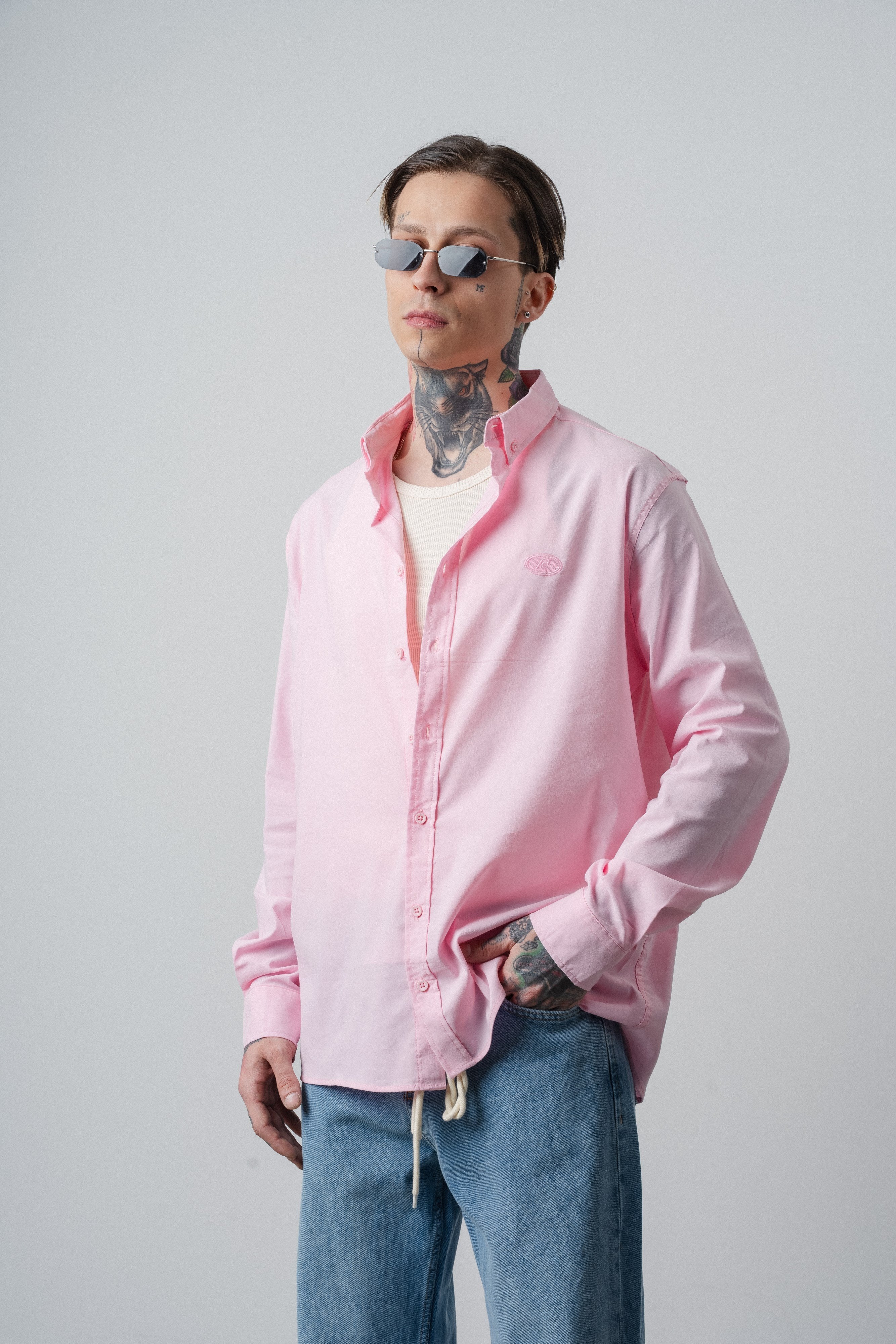 Erkek Arma Nakışlı Uzun Kollu Oversize Gömlek Pembe