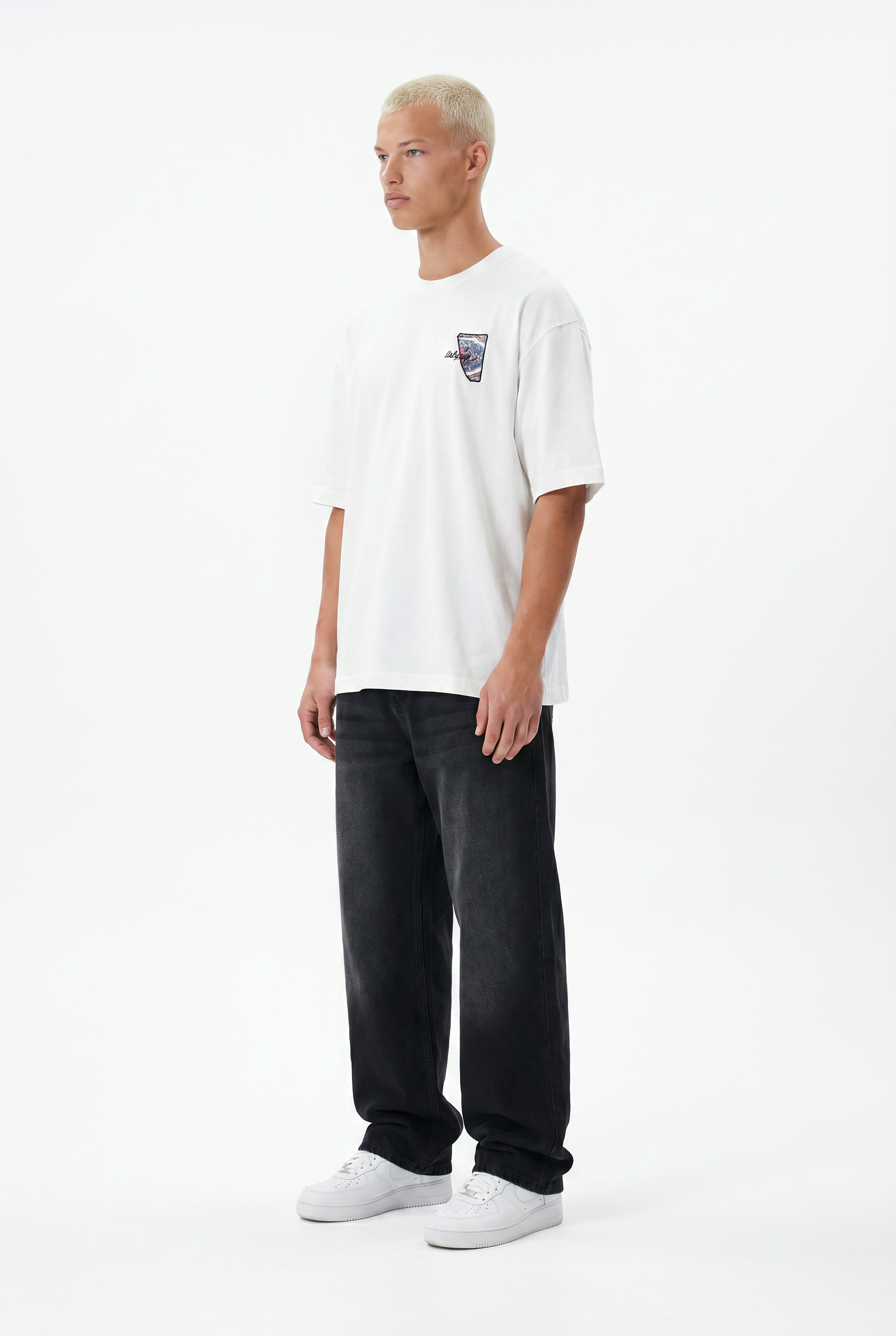 Erkek Itsbyzey Nakış Detaylı Oversize T-Shirt Ekru