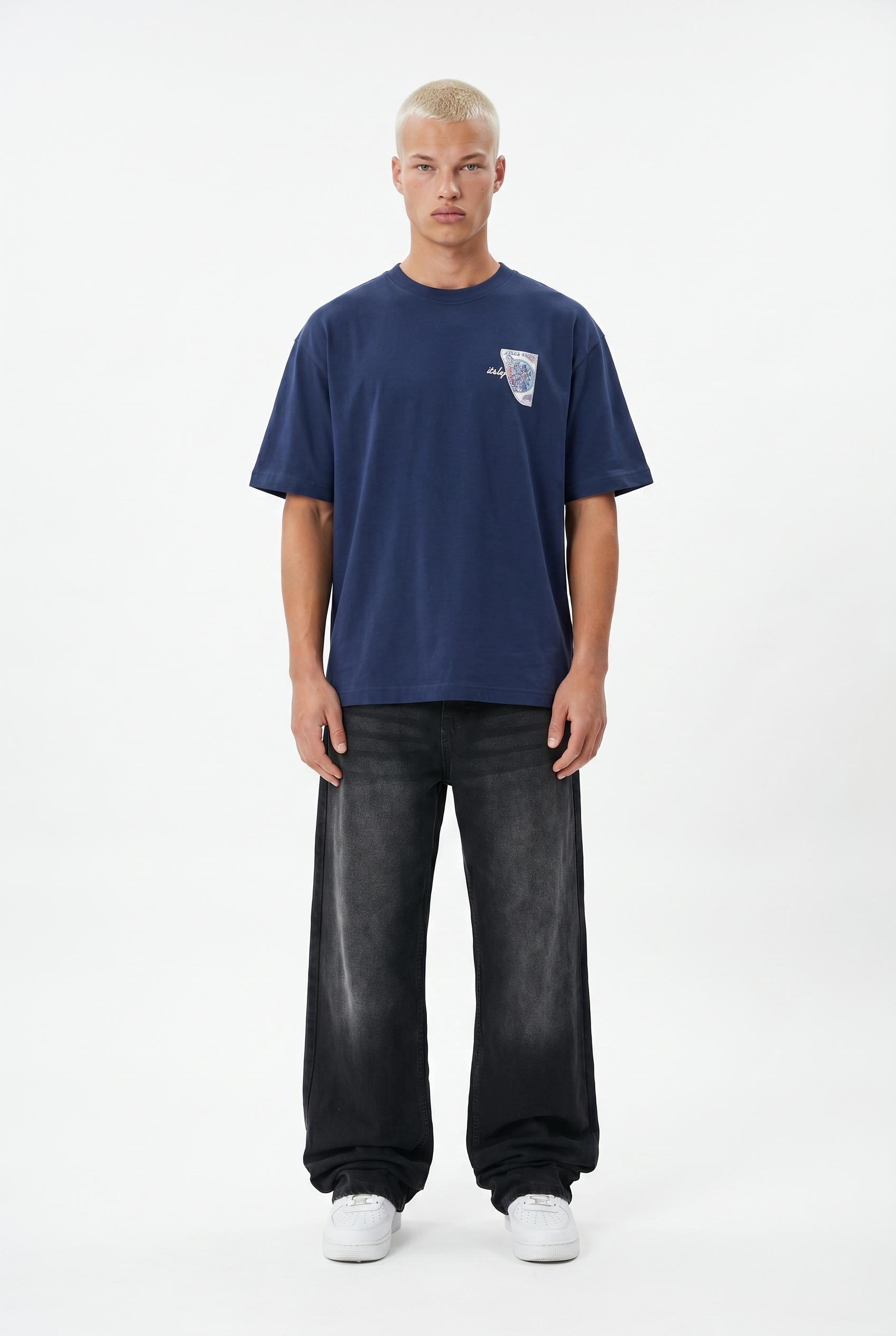 Erkek Itsbyzey Nakış Detaylı Oversize T-Shirt Lacivert