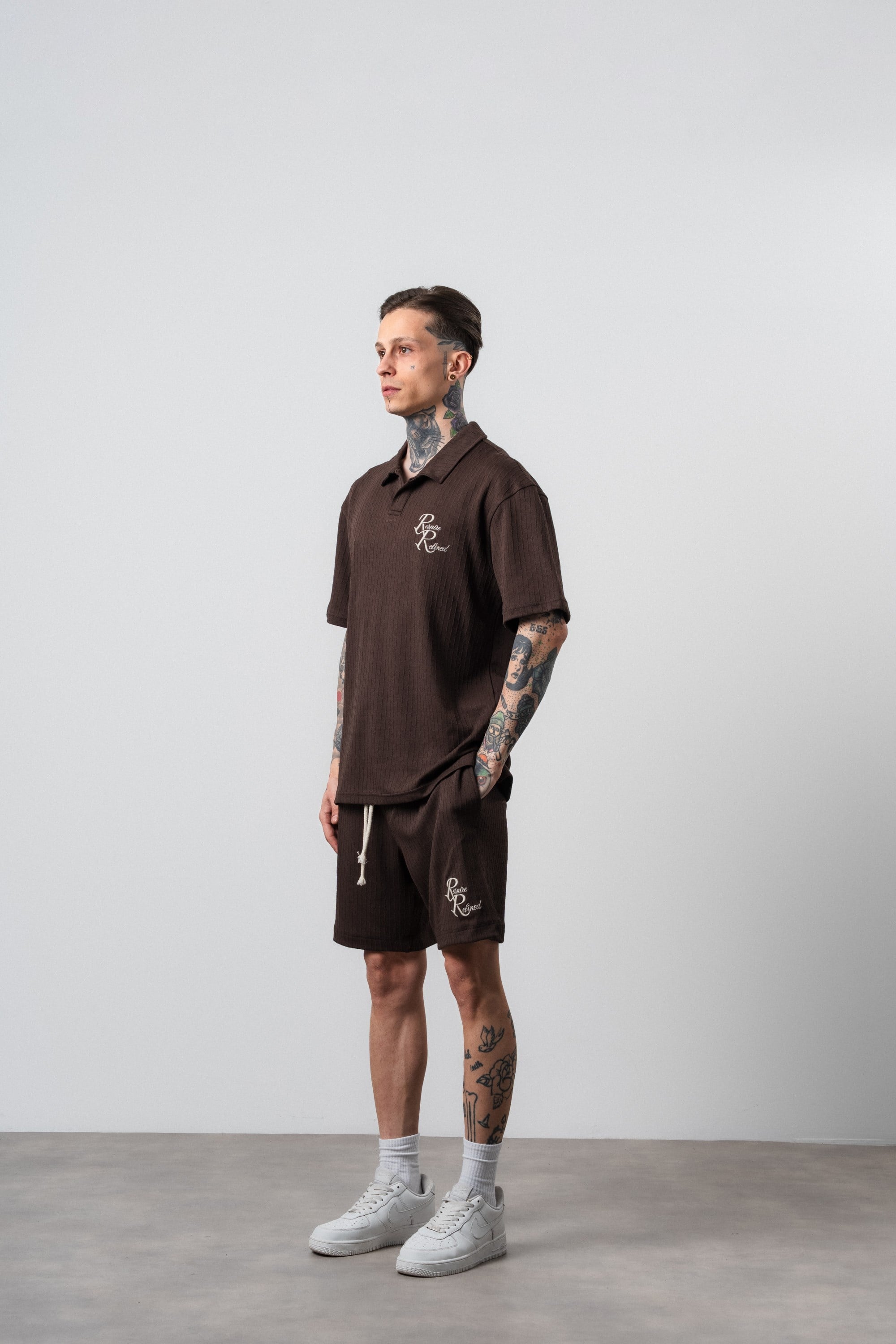 Erkek Respire Relined Yazılı Regular Fit T-Shirt Şort Takım Kahve