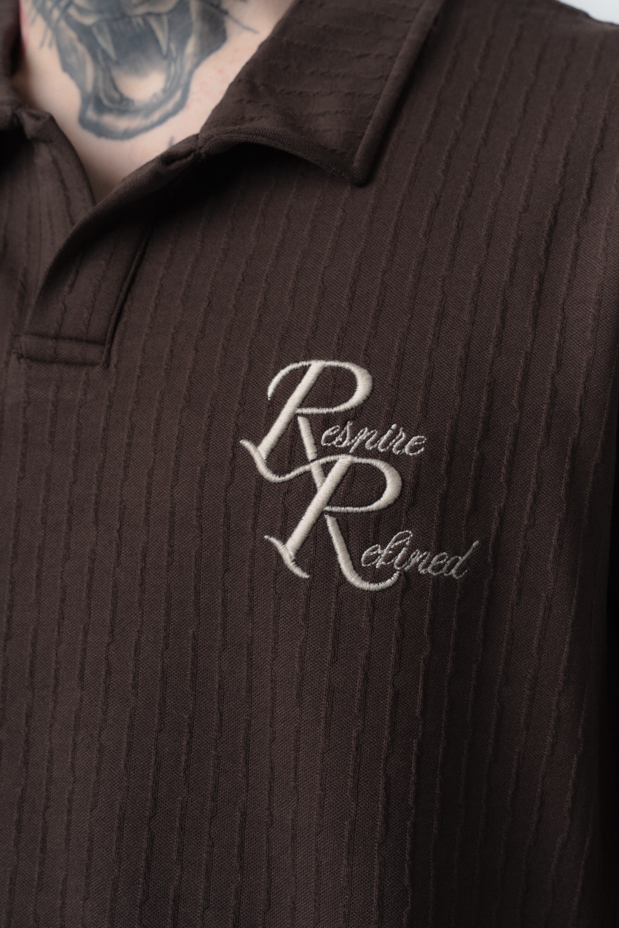Erkek Respire Relined Yazılı Regular Fit T-Shirt Şort Takım Kahve