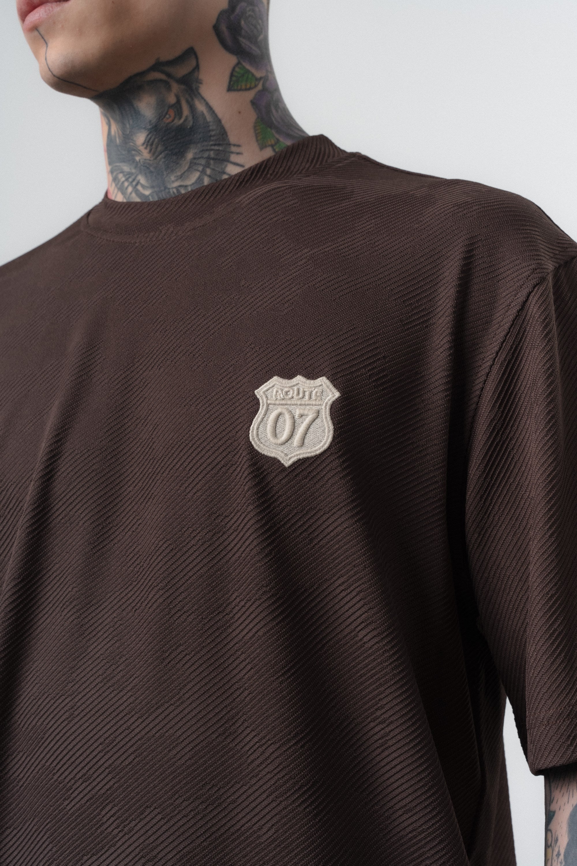 Erkek Route 07 Arma Detaylı Regular Fit T-Shirt Şort Takım Kahve