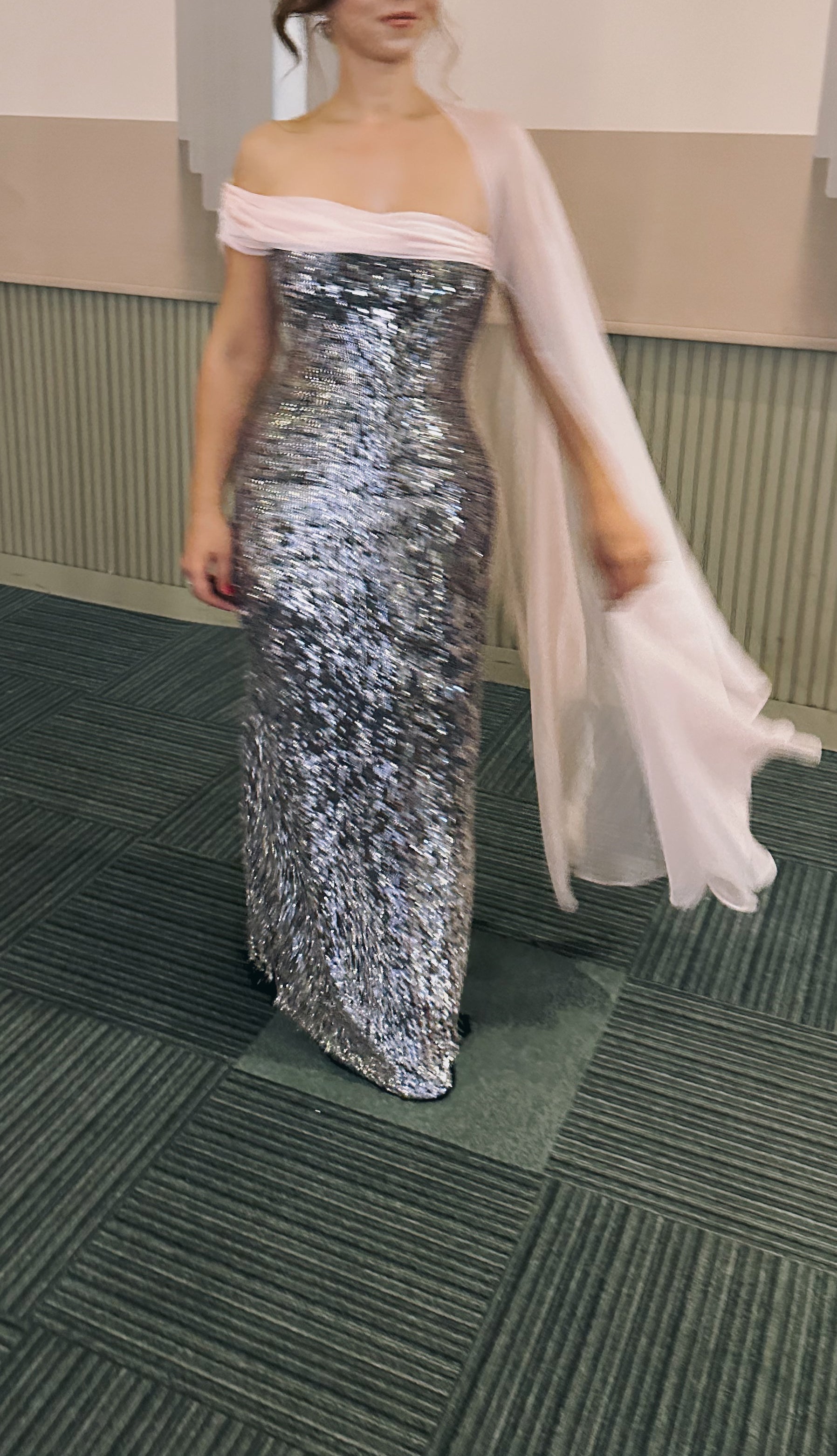 Roccie-Marysia Sequined One Shoulder Maxi Dress-Elbise-4-Milagron.com