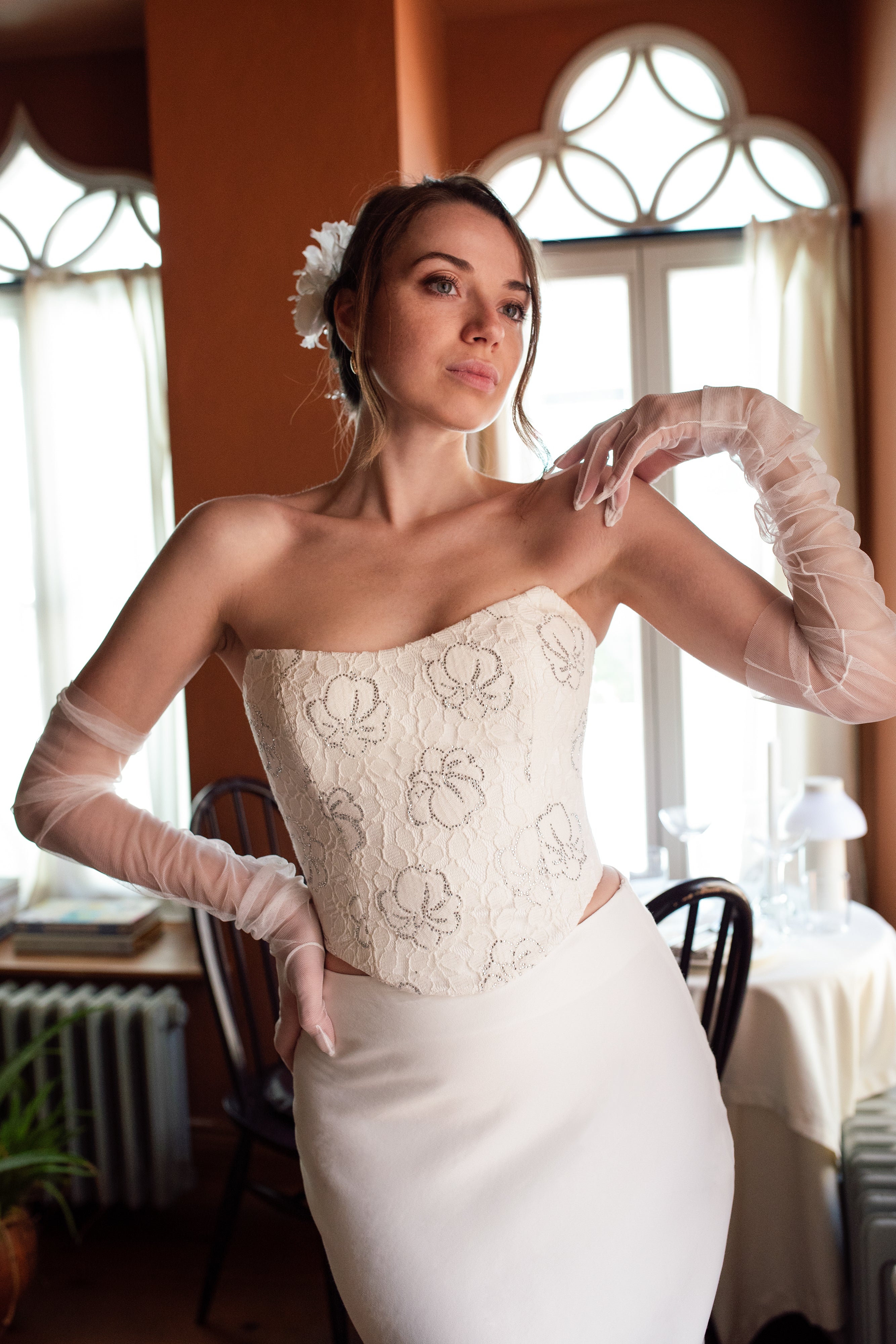 Roccie-Ophelia Crystal Embellished Strapless Lace Corset-Büstiyer-3-Milagron.com