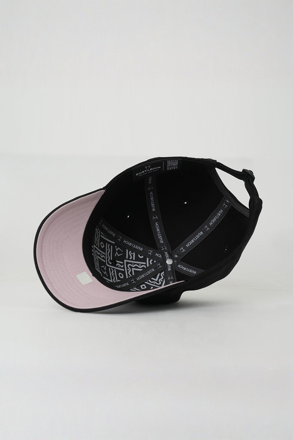 RustandRich-Baseball Şapka Timeless Collection Basic Siyah Unisex-Şapka-5-Milagron.com