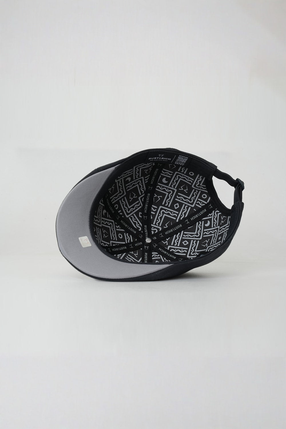 RustandRich-Casket Şapka Timeless Collection Basic Antrasit Unisex-Şapka-5-Milagron.com