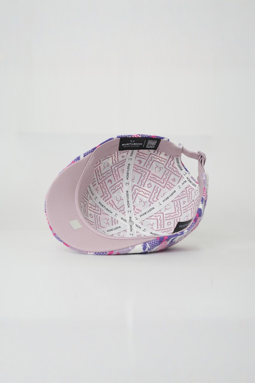 RustandRich-Casket Şapka Urban Collection Born In Earth Pembe Unisex-Şapka-5-Milagron.com