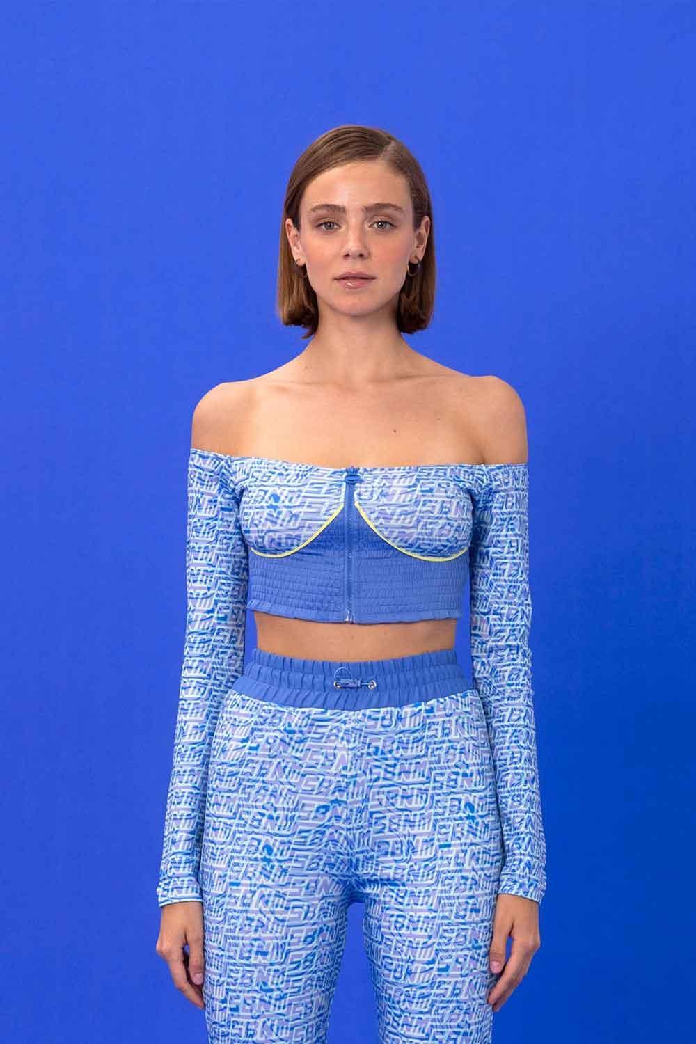 SBNM-Navy Logomania Crop Top-Top-4-Milagron.com