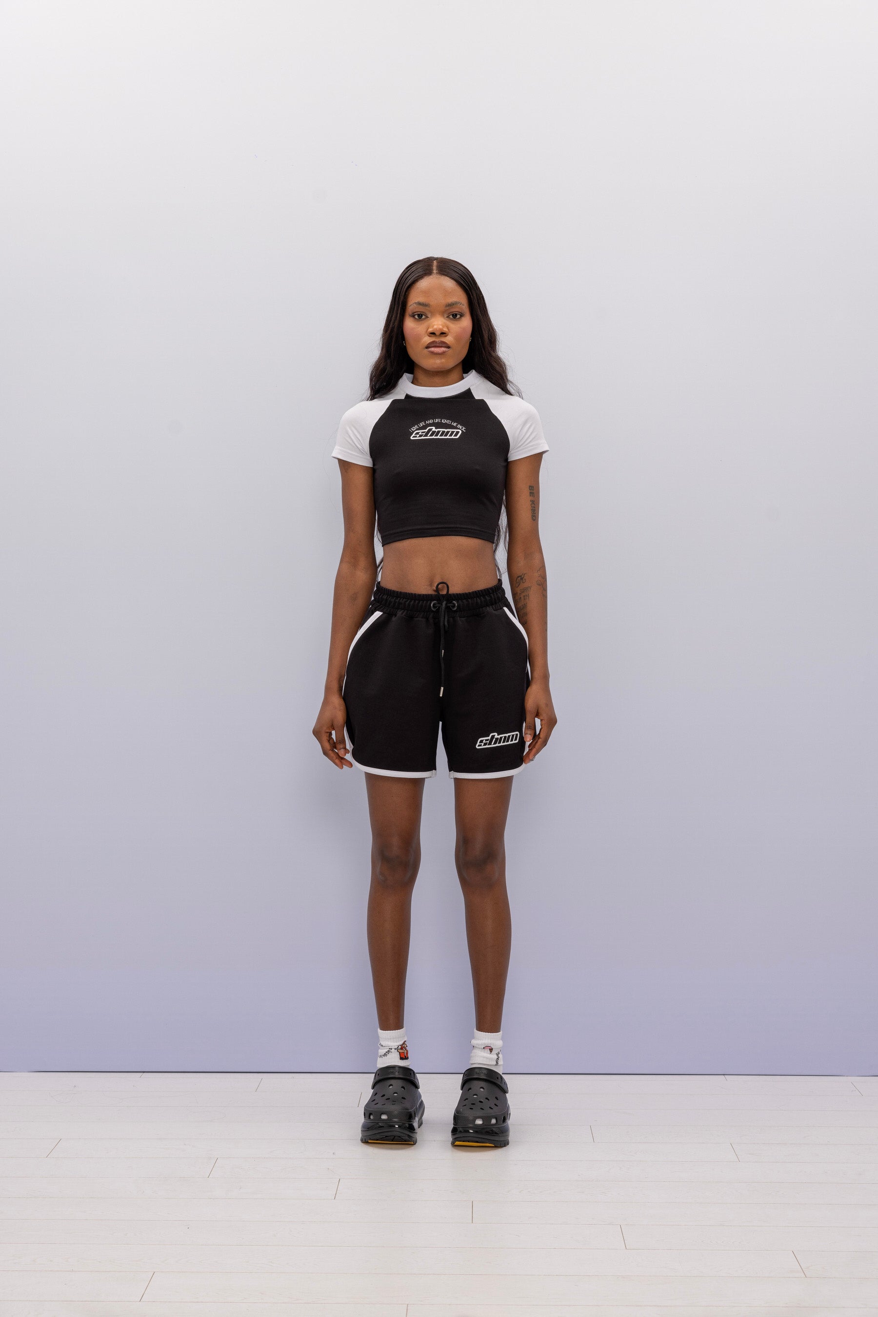 SBNM-''Ying Yang' Contrast Short-Şort-1-Milagron.com