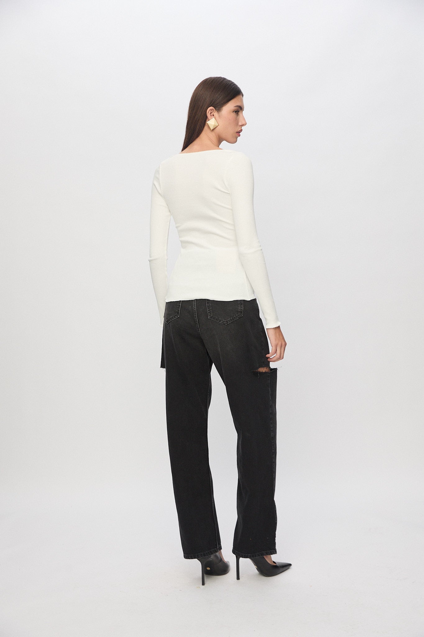 Leonora Knitwear In Ecru