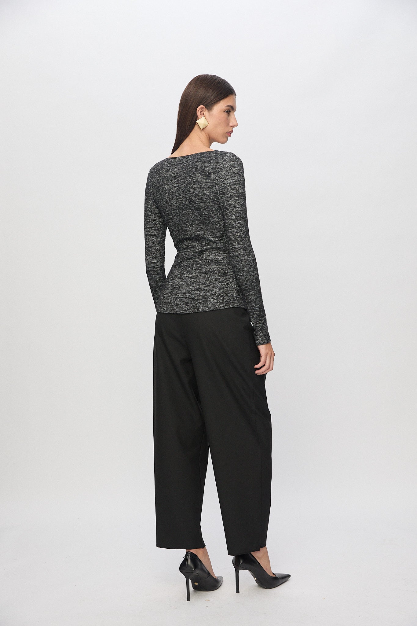 Leonora Knitwear In Grey