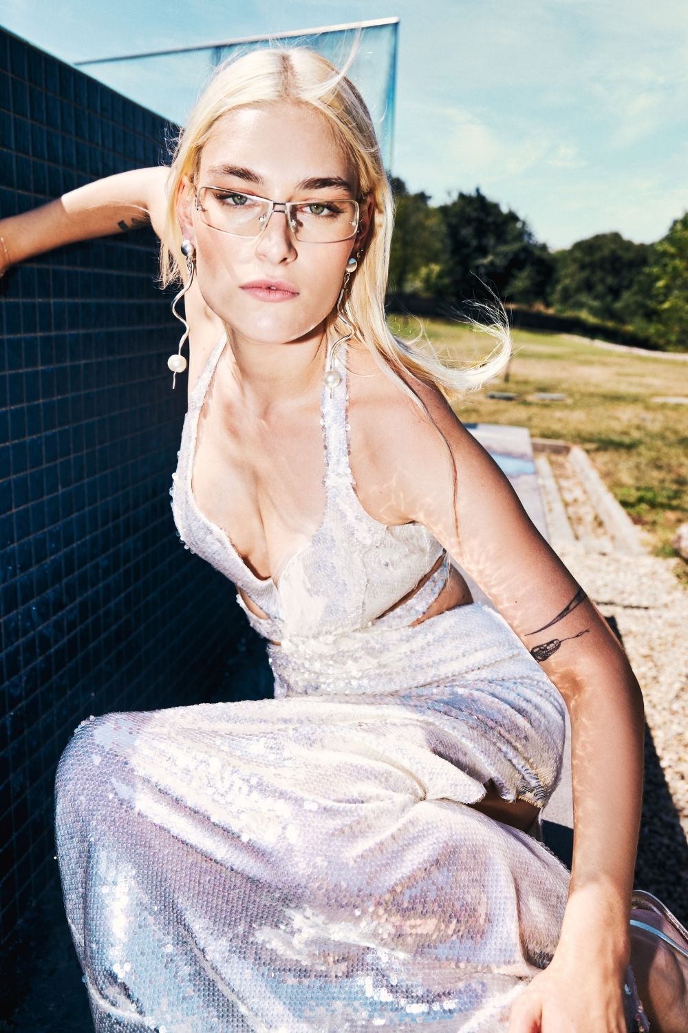 Glow Sequin Detail Long Dress With Slits - 0