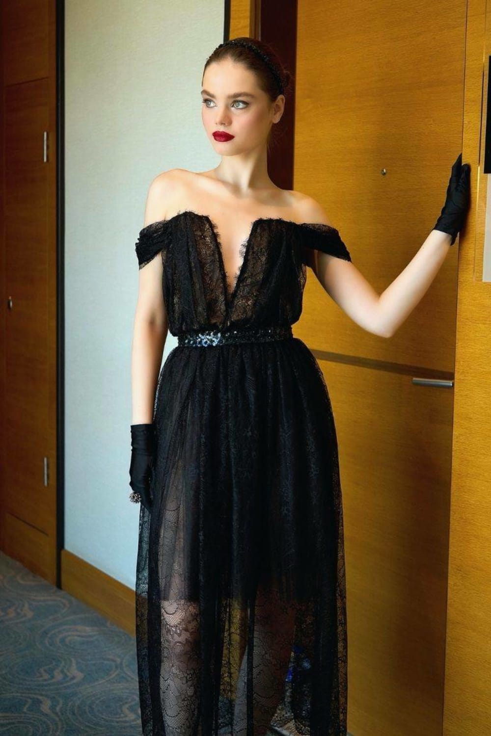 Saléa-Léa French Riviere Lace İn Couture-Elbise-2-Milagron.com