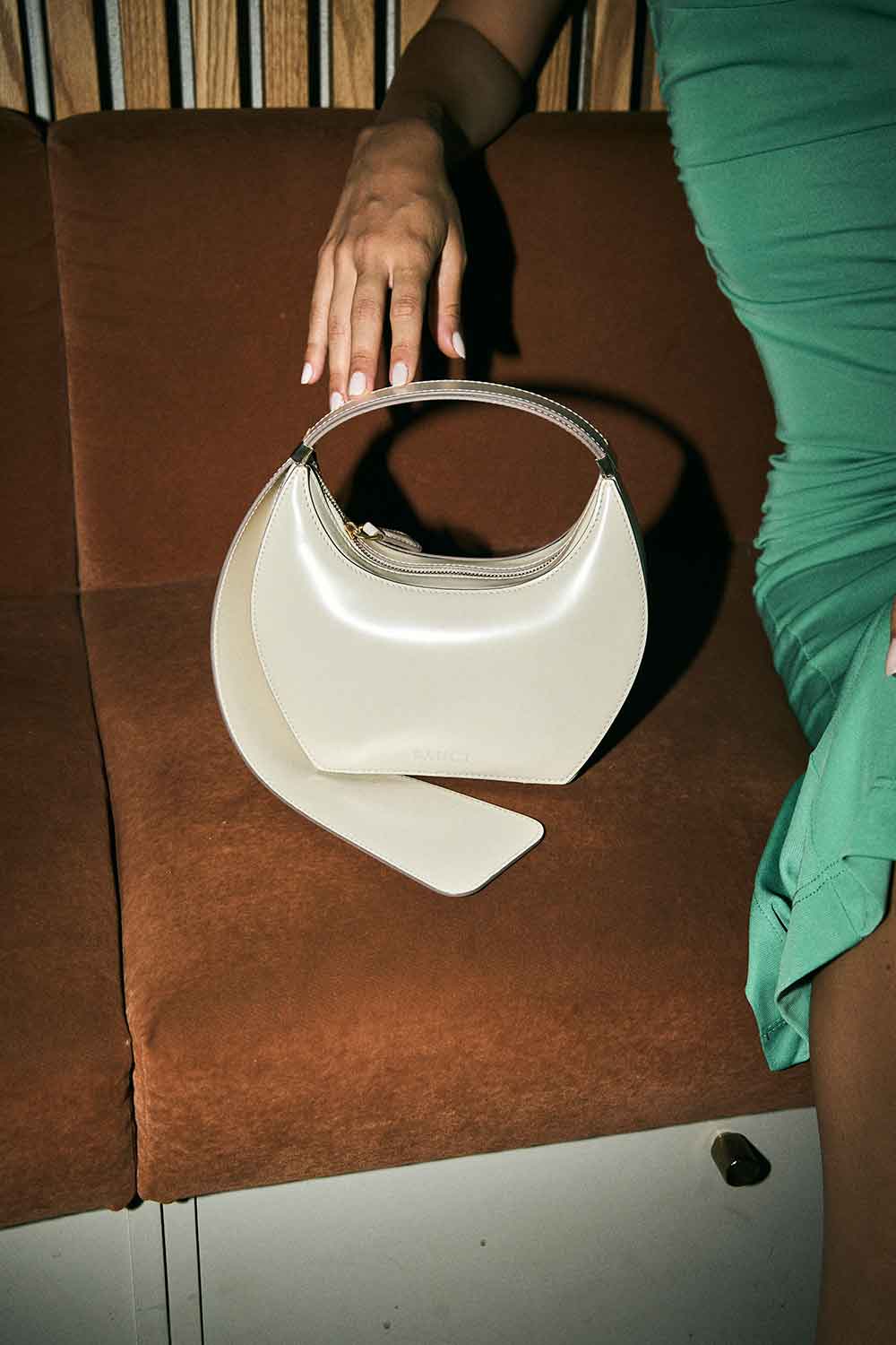 Sanct Atelier-Cor Collection Ivory-El Çantası-5-Milagron.com