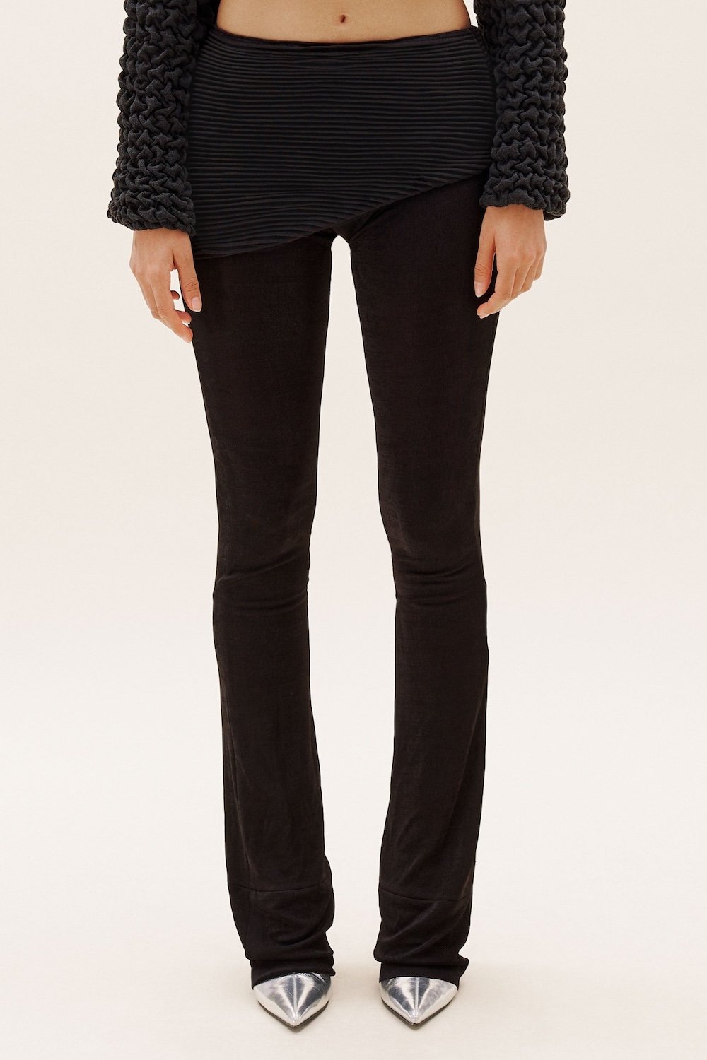 Selia Richwood-Black Plisse Pant-Pantolon-4-Milagron.com