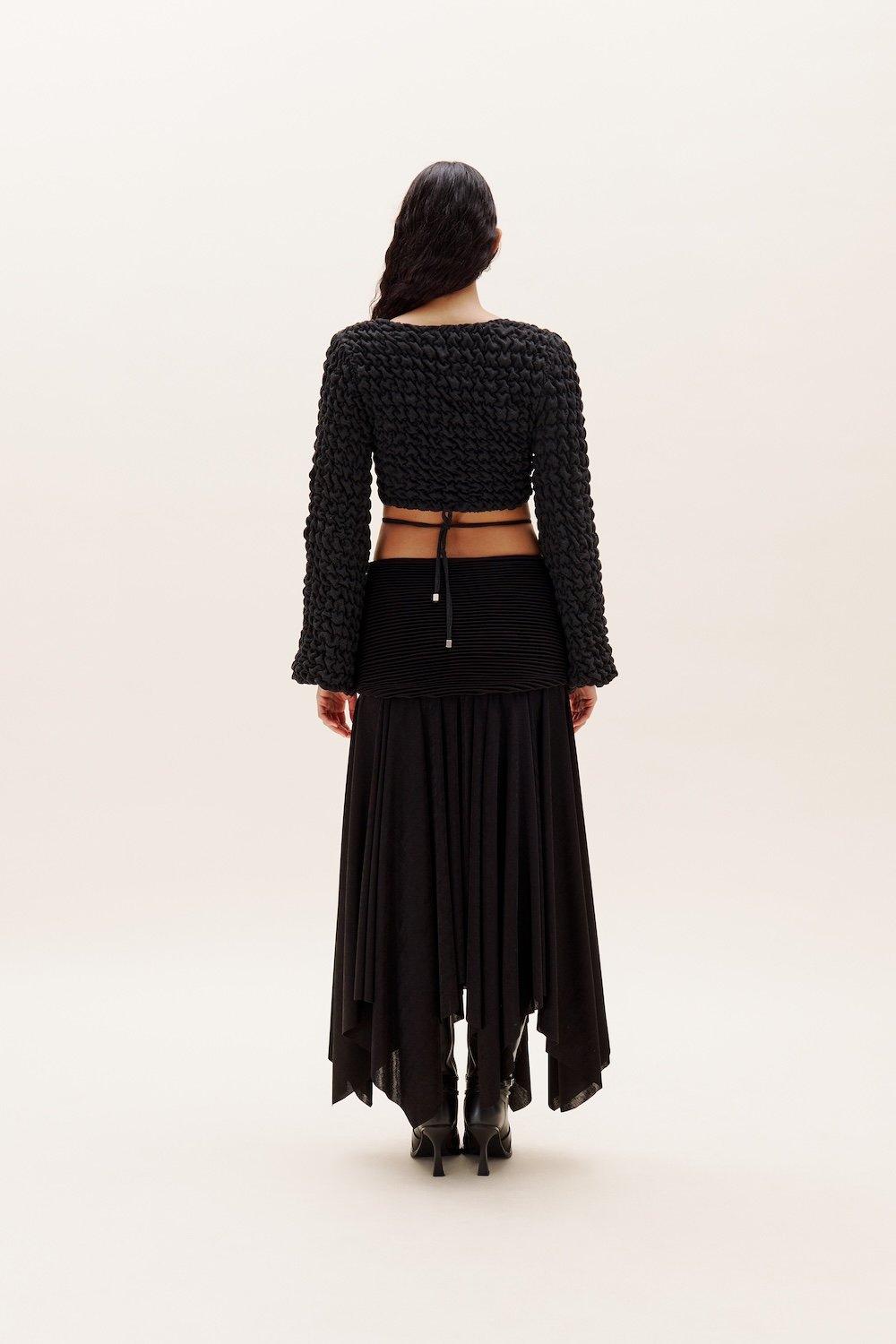 Selia Richwood-Grey Bolero Cardigan-Crop Top-3-Milagron.com