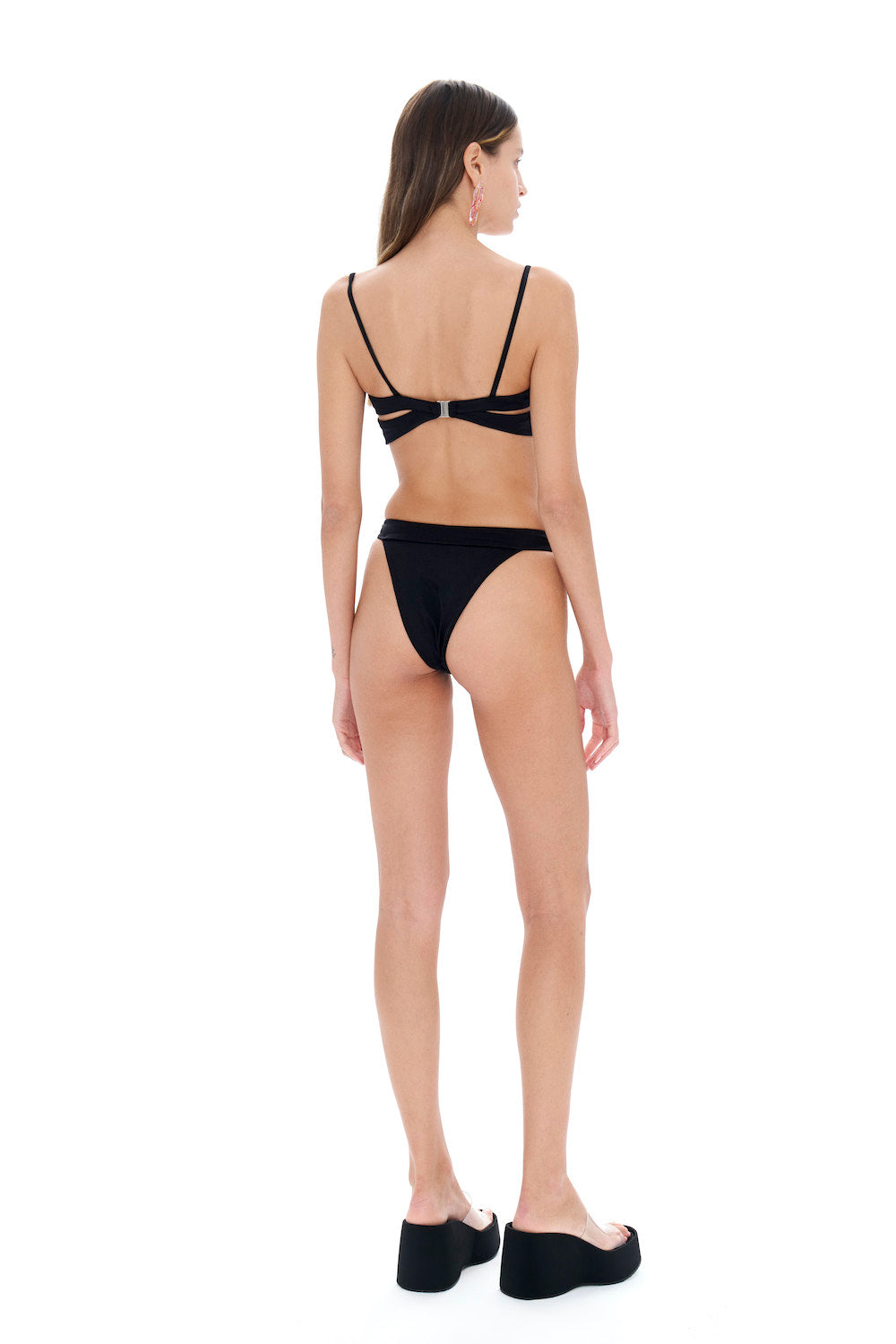 Selia Richwood-Mae Black Bikini-Bikini & Mayo-6-Milagron.com