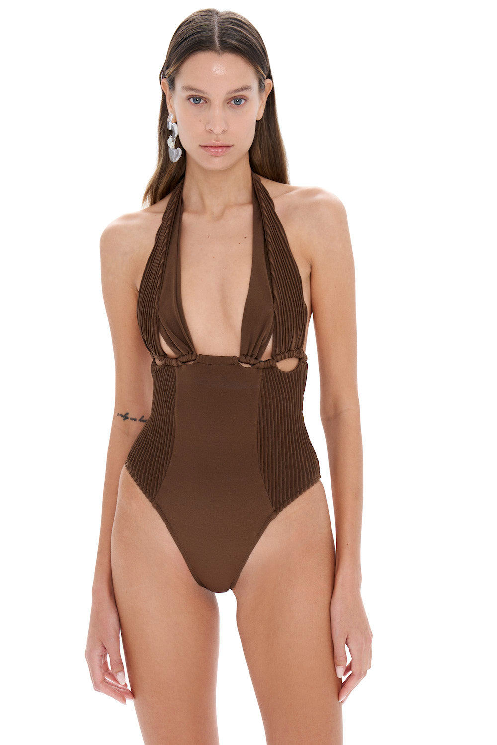 Selia Richwood-Phoebe Brown Swimsuit-Bikini & Mayo-5-Milagron.com