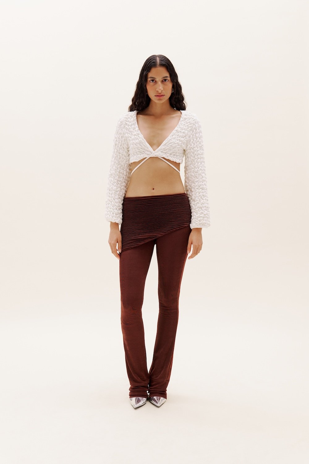 Selia Richwood-White Bolero Cardigan-Crop Top-5-Milagron.com